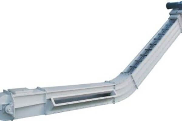 Producto 33 Transportador de cadena curvo.