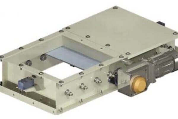 Producto 35 Compuerta eléctrica de rasera.